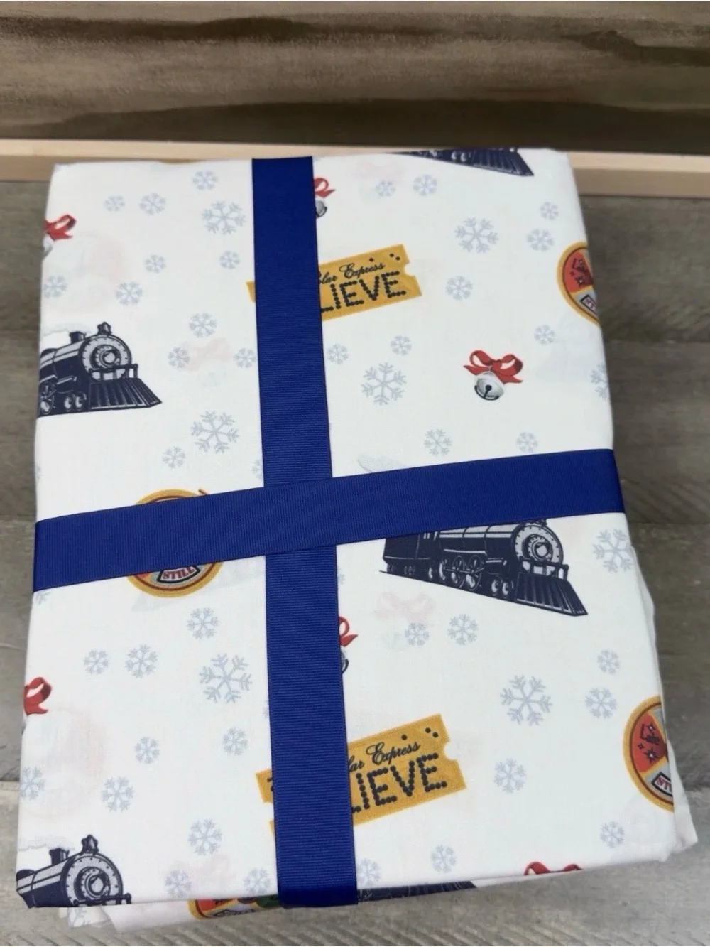 Pottery Barn The Polar Express Sheet Set Twin 3-piece Christmas Holidays NWT